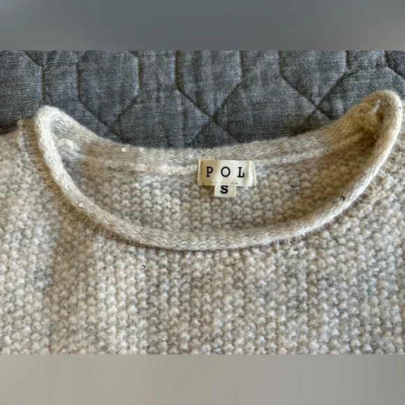 NWOT POL Heather cream raw seam roll neck sequin sweater - size S (fits up to L) - Picture 3 of 8